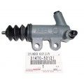 31470-52121 Bombin Inferior Yaris Belta