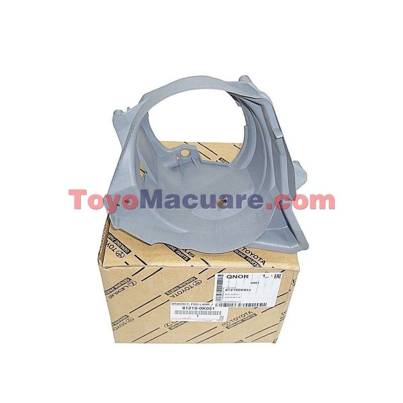 81219-0K051 Base Derecha Marco Carello Toyota Fortuner