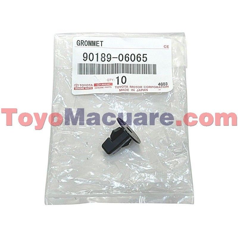 Clip Guardapolvo Toyota 90189-06065